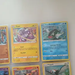 Pokemon TCG Lot of 8 assorted promo cards - Image 4