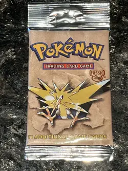 Original Pokemon Fossil Booster Pack Zapdos Cover Art 742818060714 - Image 1
