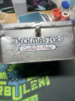 MTG Card Lot + Tin - Image 1