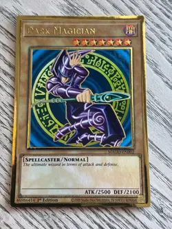 YUGIOH! Dark Magician MAGO-EN002 Gold Rare 1st Edition NM SDY ART - Image 1