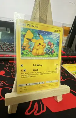 Pokemon TCG Pikachu Sun & Moon Trainer Kit (Alolan Raichu & Lycanroc) 14/30... - Image 1