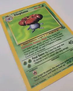 Vileplume Pokemon 15/64 Jungle Holo - Image 2