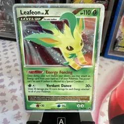 The Pokemon Company Leafeon LV.X 99/100 Majestic Dawn Ultra Rare Holo ENG 110HP - Image 2