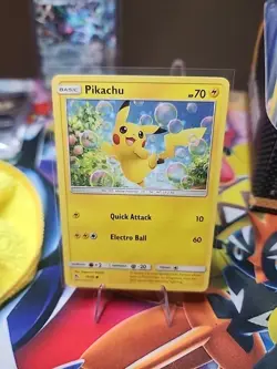 Pikachu 19/68 Hidden Fates Common Pokemon Card 2019 NM-Mint - Image 1