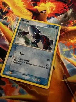 Pokemon 2005 Kyogre 6/106 EX Emerald Holo LP - Image 2