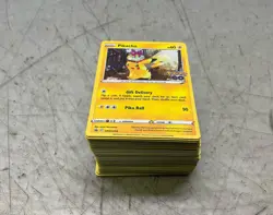 Small Lot of Assorted Pokemon Cards - Image 1