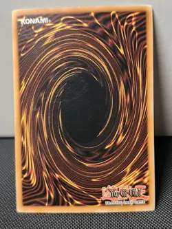 Yugioh! Blue-Eyes White Dragon - SDK-001 - Ultra Rare Unlimited Edition HOLO! - Image 2