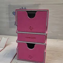 Gamegenic Stronghold XL Pink Card Game Deck Holder Case Preowned MTG Commander - Image 2