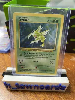 Scyther 006/034 Trading Card Game Classic Holo 2023 Pokemon - Image 1