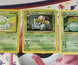 Pokemon TCG Base Set Shadowless Venusaur 15/102 Holo 1999 Wizards + 2 Evolutions - Image 1