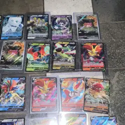Pokemon TCG V Card Lot 30 Holo/Foil English Sword & Shield Dhelmise Boltund - Image 4