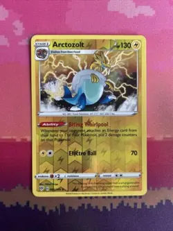 Pokemon Card Arctozolt Darkness Ablaze Reverse Holo Rare 066/189 Near Mint - Image 1