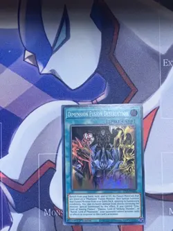 Yu-Gi-Oh Card - SDSA-EN046 - DIMENSION FUSION DESTRUCTION (super rare holo) - NM - Image 1