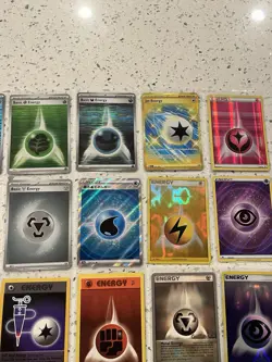 Pokemon TCG 28 Holo Energy Lot With Modern, Mid -Era And Vintage! - Image 4