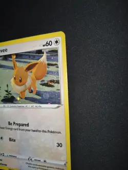Pokemon - Eevee SWSH190 Holo Promo Sword & Shield - Image 4