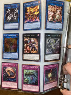 Yu-Gi-Oh! TCG Binder ,Collection Box 2, 154 Cards Total + Everything Seen - Image 3