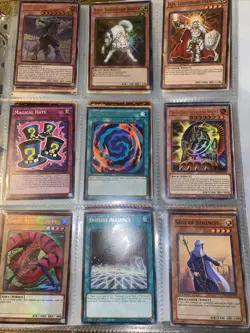 Yu-Gi-Oh! TCG Binder ,Collection Box 2, 154 Cards Total + Everything Seen - Image 4