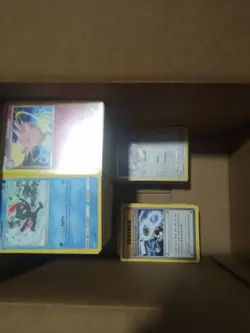 pokemon card mixed lot (974 total cards) - Image 1