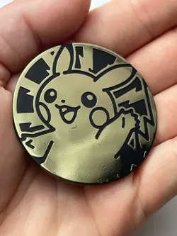 Pokemon Official Collectable Coin - Jumbo - Pikachu- (Gold Mirror) - Image 5