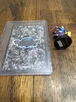 Yugioh Dungeon Dice Monsters DDM Gaia The Fierce Knight Figure & Japanese Card - Image 2