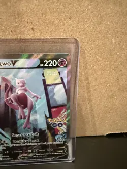 Mewtwo V (Alternate Full Art) 072/078 Pokemon GO Holo - Image 3