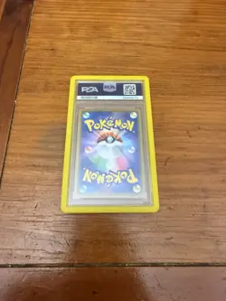 2020 POKEMON JAPANESE S PROMO PIKAPIKA! PIKACHU! CAMPAIGN PIKACHU-HOLO PSA 10 - Image 2