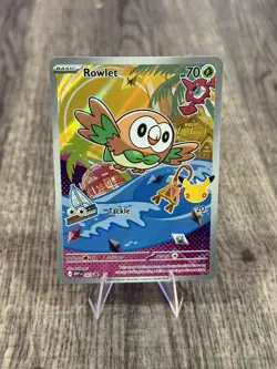 Pokemon TCG - Rowlet - First Partner Illustration Promo 043 30th Anniversary - Image 1