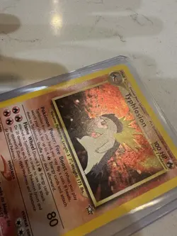 Typhlosion 18/111 Neo Genesis Holo Rare Unlimited Pokemon Card 2000 English - Image 2
