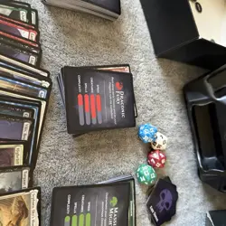 Magic the Gathering Game Night 2019 Edition Missing 1 Dice & 2 Platforms - Image 5