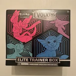 Pokemon Sword & Shield Evolving Skies ETB *small tear on back* (no other flaw) - Image 1