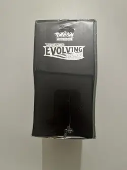 Pokemon Sword & Shield Evolving Skies ETB *small tear on back* (no other flaw) - Image 5