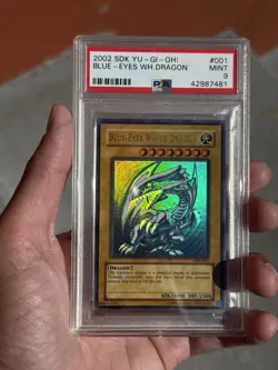 Blue-Eyes White Dragon SDK-001 Starter Deck Kaiba Edition PSA 9 With Holo Bleed - Image 2