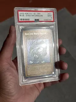 Blue-Eyes White Dragon SDK-001 Starter Deck Kaiba Edition PSA 9 With Holo Bleed - Image 5