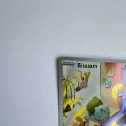Pokemon Bisasam 143/142 SCR DE Stellarkrone Illustration Rare Holo NM German - Image 2