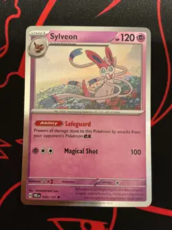 Sylveon 040/131 Holo Rare Prismatic Evolutions Pokemon Holo Lightly Played - Image 1