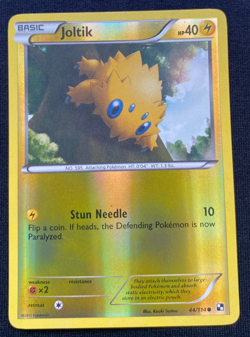 Joltik 44/114 Black and White Reverse Holo 2011 Pokemon Card LP/MP - Image 1
