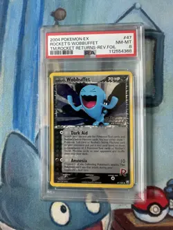 Pokemon TCG 2004 Team Rocket Returns Rocket’s Wobbuffet #47 REV. HOLO PSA 8 - Image 1