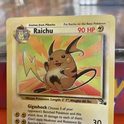 Pokemon TCG Raichu Fossil 29/62 Rare non Holo (Top left creased)vintage WOTC - Image 5