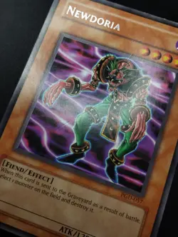 YUGIOH 2003 | NEWDORIA | PGD-057 | NA OLD PRINT | RARE | VERY GOOD - EX (LP) - Image 4
