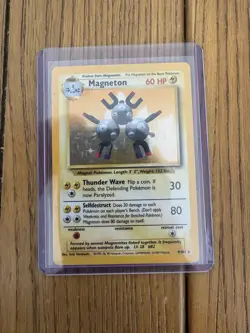 Pokemon 1999 WOTC Base Set Unlimited Holo Magneton 9/102 - Image 5