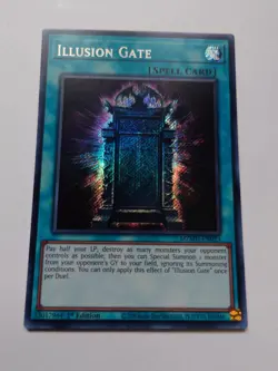 ILLUSION GATE MZMU-EN023 SECRET RARE 1st EDITION YUGIOH *NEW & MINT* - Image 1