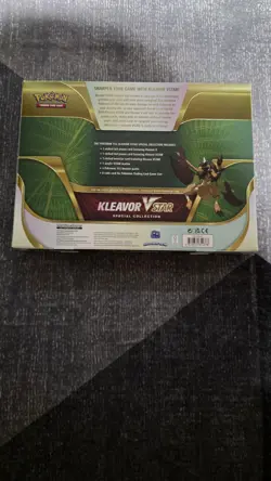 Pokemon TCG Kleavor VSTAR Special Collection Box Sealed - Image 2