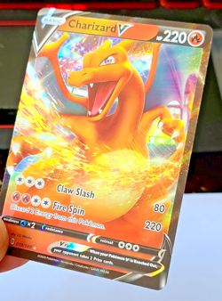 Pokemon TCG: Charizard V Darkness Ablaze #019/189 Full Art MINT - Image 2
