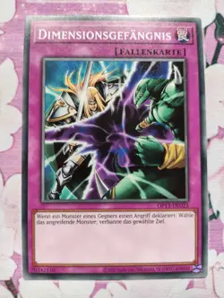 Dimensionsgefangnis OP13-DE023 Deutsch near mint Yu-Gi-Oh Karte - Image 1