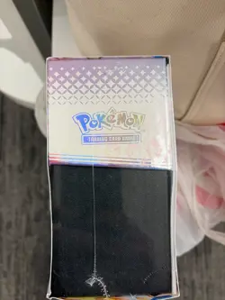 Elite Trainer Box SV8.5 Prismatic Evolutions Pokemon TCG - Image 2