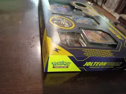 Pokemon Jolteon VMAX Premium Collection Box Factory Sealed +6 Packs Promo 2022 - Image 5