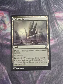Dakmor Salvage Commander: Modern Horizons 3 Regular - Image 1