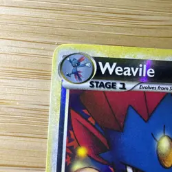 Pokemon Weavile Reverse Holo HS Undaunted 25/90 Rare MP Small Crease - Image 4