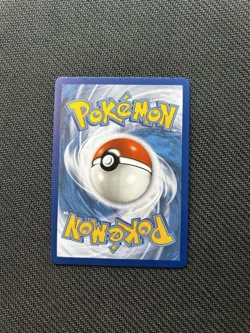 Pokemon Reshiram 113/114 Celebrations Classic Collection Full Art Holo 130HP - Image 2