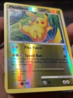 Pikachu 70/100 Reverse Holo Stormfront Pokemon Card - Image 4
